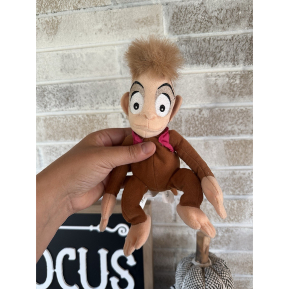 Disney Aladdin Abu Beanbag Stuffed Animal Plush 9 inch Collectible - Picture 1 of 6
